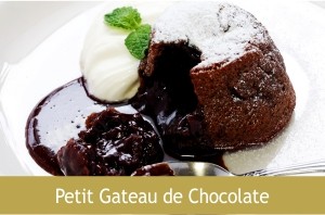 Petit Gateau de Chocolate